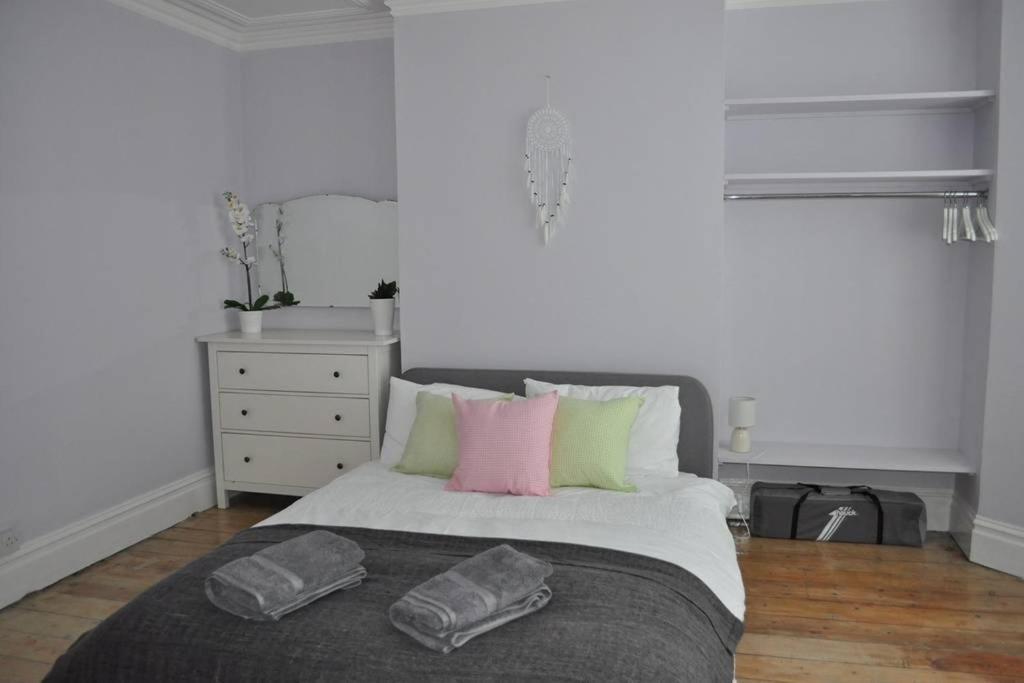 Beautiful Large Victorian Waterfront House Villa Bristol Bagian luar foto